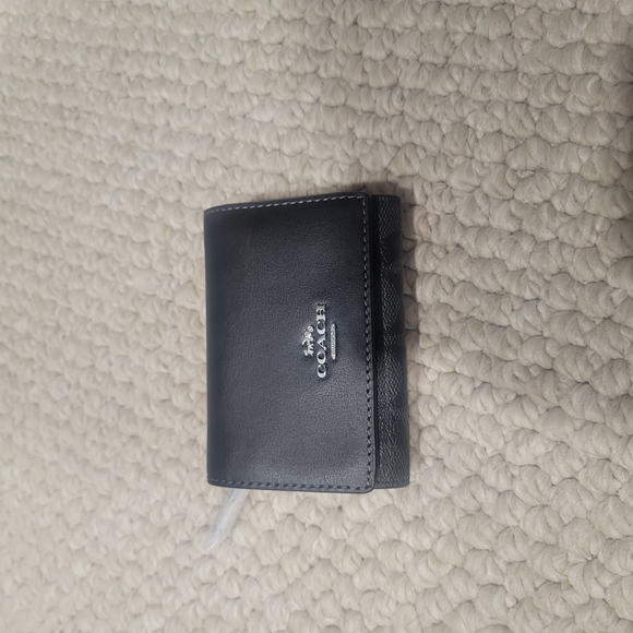 Coach Black Leather Men's Wallet - Picture 1 of 6